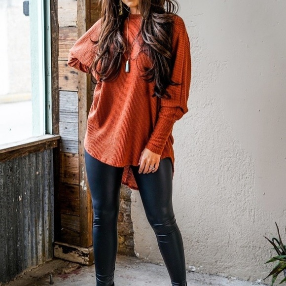 L&B Faux high waisted Leather Leggings - Picture 4 of 4